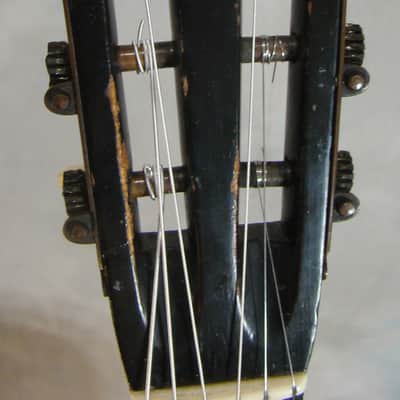 Vintage 1867 Martin 2-20 Parlor w/original coffin case image 9