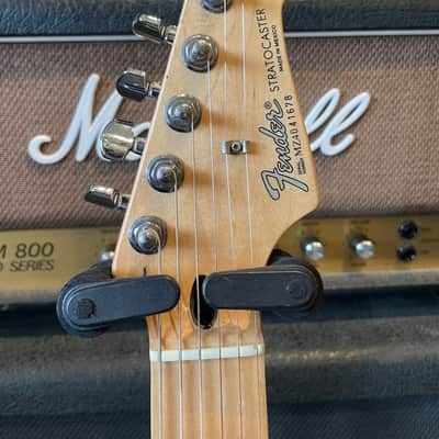 Fender Stratocaster 2004 image 3