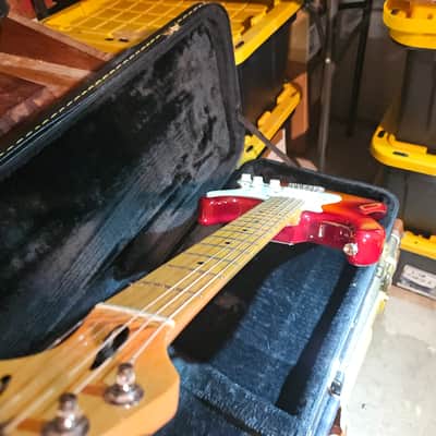 Fender flamey strat, sunburst Cool guitar In nice condition image 7