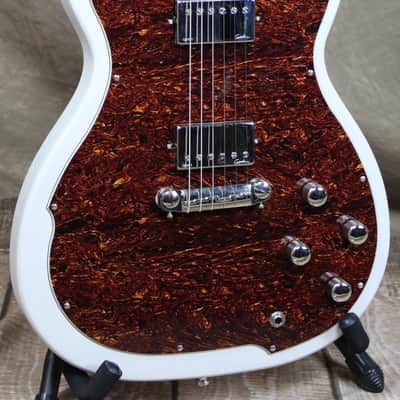 Godin Radiator | Reverb