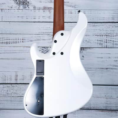 Ibanez Mode MDM1000 Bass Guitar w/Gig Bag | Pearl White image 2
