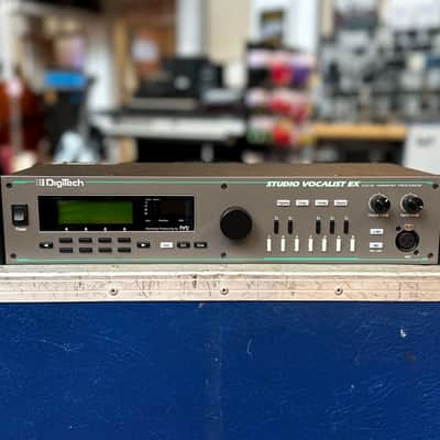 imogen heap - hide and seek and the digitech vocalist workstation