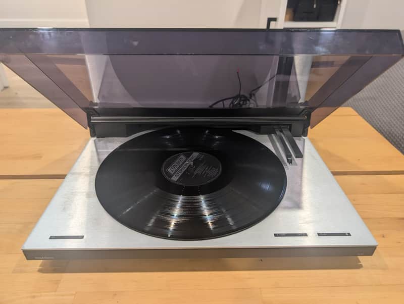 Bang & Olufsen Beogram 3300 Turntable, Type 5913, with MMC4 Cartridge (as is)
