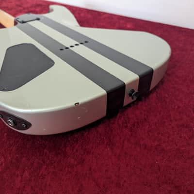 Fender Squier Showmaster Rally Stripe 2004 - Silver / Black Racing Stripe Rare Colorway Electric Guitar image 7