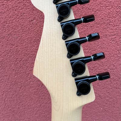 Fender MIJ Boxer Stratocaster HH 2020 - 2022 - Inca Silver image 6