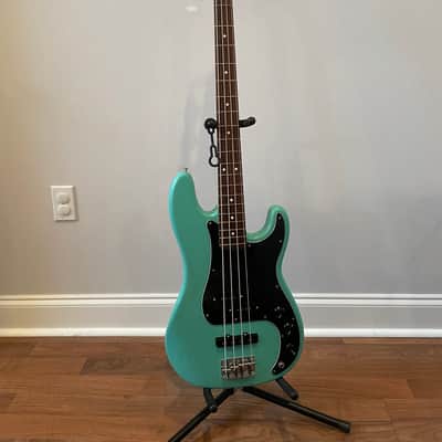 Fender Precision 2017 - Satin image 3