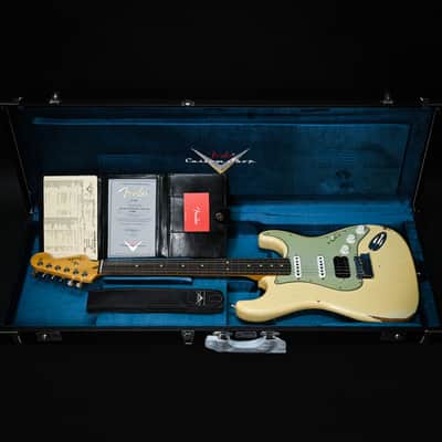 Fender Custom Shop Deluxe Stratocaster w/ Seymour Duncan SH4B Humbucker, Relic/ Closet Classic Hardware- Aged Vintage White 2026 (R148062) image 5