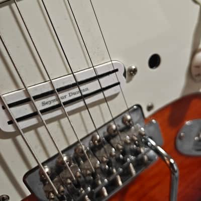 2017 Fender Standard Stratocaster Plus Top - Tobacco Sunburst Pau Ferro image 4