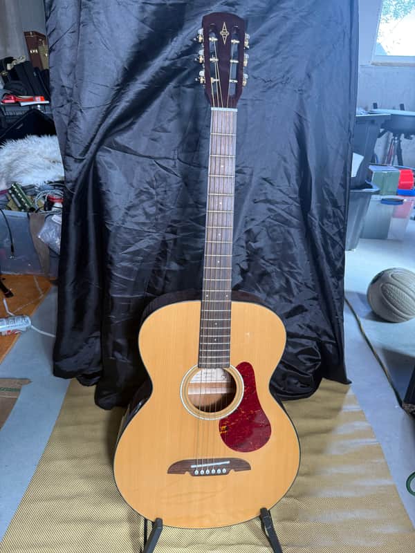 Alvarez RF19SU 2000’s - Natural