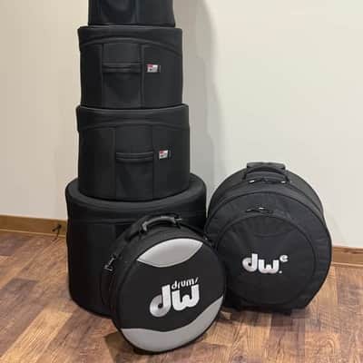 DW DWe 6 piece drum set 2024 - Black Galaxy image 12