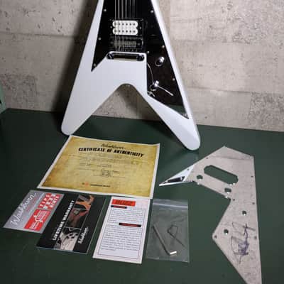 Washburn USA Custom Shop PSV2200 KISS Paul Stanley 2011 White image 18