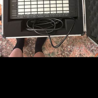 Akai Force Standalone Music Production / DJ Performance System 2019 - Black image 3