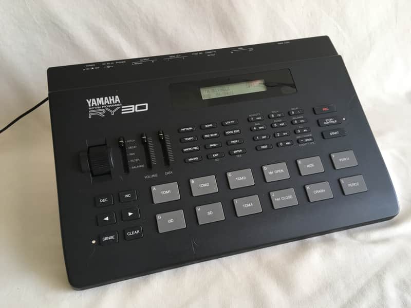 Yamaha RY30 Drum Machine | Reverb