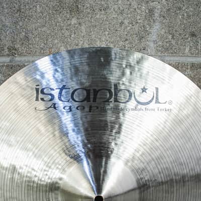 Istanbul Agop 18" Traditional Dark Crash image 2