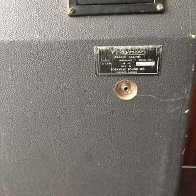 Traynor model 2150 - 1984 - 900Watts 2 x 15 - 4ohm image 5