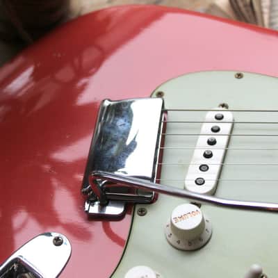 FENDER "Custom Shop Limited Edition 60’s Stratocaster Relic Journeyman Aged Tahitian Coral" HARDCASE, PAPERS, 3, 6 KG image 7