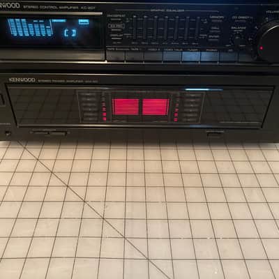 Vintage Kenwood KM-107 Amplifier KC-207 Pre-Amplifier Good Condition image 2