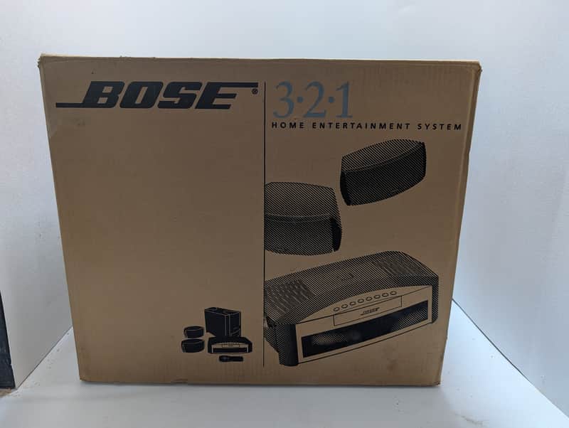 Bose 3-2-1 Compact Home Theater System HiFi Stereo DVD CD Speaker Set