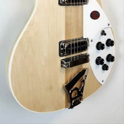 Rickenbacker 620 Maple Glo, Stereo, NEW Gotoh Tuners, Rosewood FB, HSC image 9