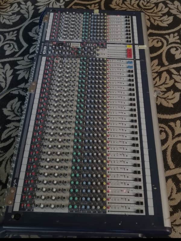 Soundcraft GB2 32-Channel 4-Bus Mixing Console 2010s - Blue image 1