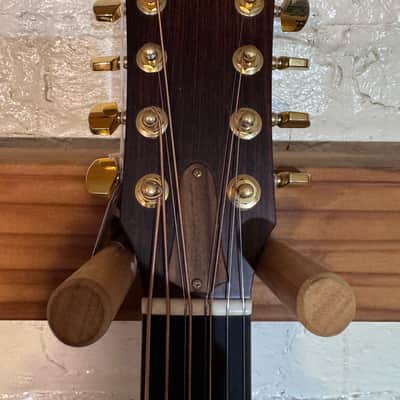 Taylor Baritone-8 2009 - Sitka spruce with rosewood back image 2