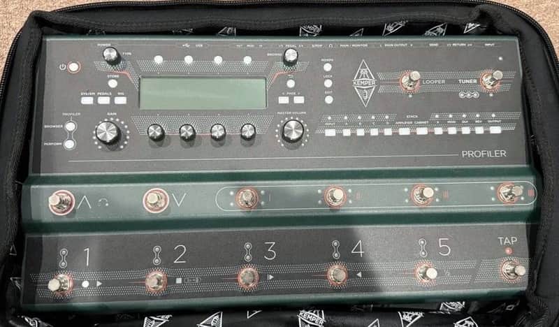 Kemper Amps Profiler Stage 2025 with Kemper soft case. Excellent