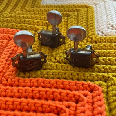 Kluson Deluxe D-169400 - 3 Beautiful Original Tuners! - image 4