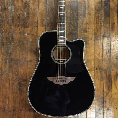 Keith Urban Player Dreadnought 2013 Gloss Black image 3