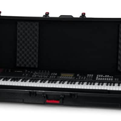 Gator TSA ATA Molded 88 Note Keyboard Case w/Wheels image 1