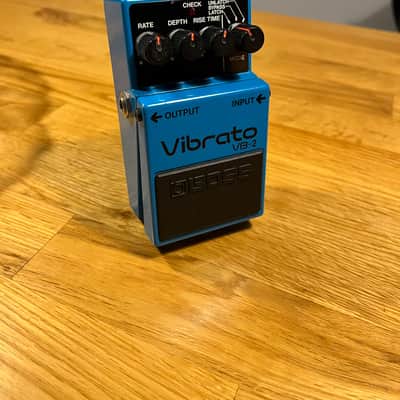 初年度初月 日本製 MIJ Boss VB-2 Vibrato Japan BOSS VB-2 最初期 1982年3月 日本製 Japan Vibrato Boss Vibrato VB-