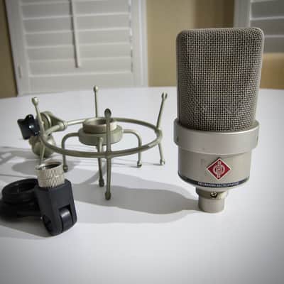 Neumann Microphone Type TLM 103 with Yoke Circa-2000s-Brushed Silver image 2