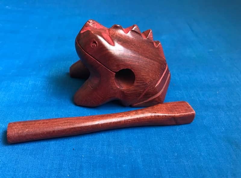 Handmade 3" x 2" Mini Frog Reco-Reco Handmade in Pau-Brasil Natural Brazilian Wood image 1