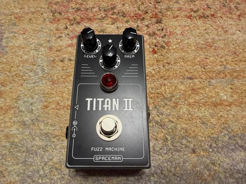 Spaceman Titan II Fuzz Machine 2010s - Silver Edition image 1