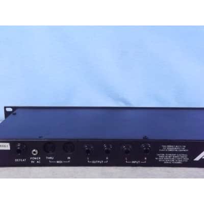 Alesis Midiverb II 16-Bit Digital Effects image 5