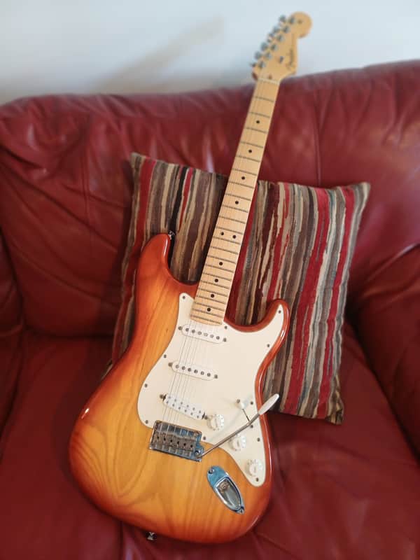 Fender American Standard Stratocaster with Maple Fretboard 2008 - 2016 - Sienna Sunburst image 1
