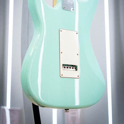 G&L Fullerton Deluxe Legacy Strat Surf Green image 9