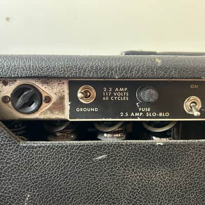 Fender Twin Reverb 2-Channel 100-Watt 2x12" Guitar Combo 1970 - 1971 - Silverface image 12