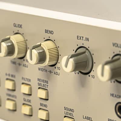 Akai EWI3030m Digital PCM Sound Module for Wind Synthesizer image 6