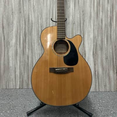 Takamine  EG440SC Acoustic/ Electric Natural Gloss Finish image 1
