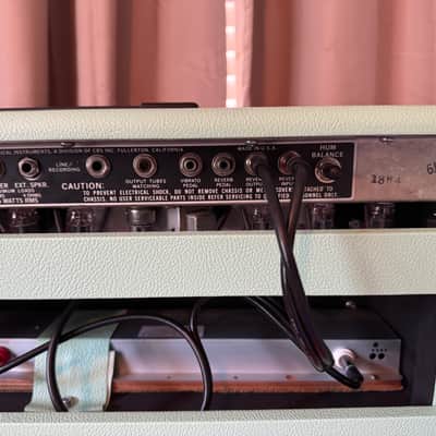 Fender Twin Reverb 2-Channel 135-Watt 2x12" Guitar Combo 1977 - 1981 - Silverface image 9