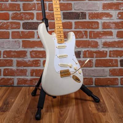 Fender American Vintage Limited Edition 1957 Commemorative Stratocaster White Blonde 2007 w/OHSC image 3