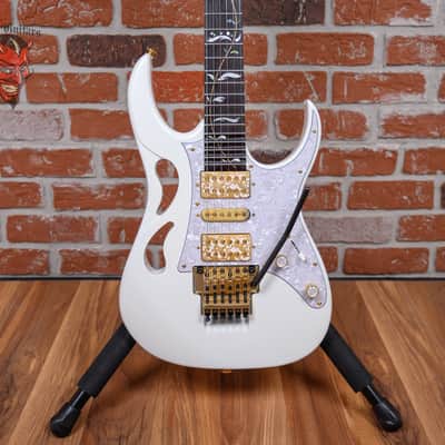 Ibanez Steve Vai PIA3761 Stallion White 2021 w/OHSC image 1