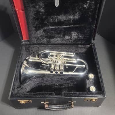 Getzen Eterna PRO Eterna 800S Silver L B Cornet, M/P 's and hardcase  Case  Silver Plate image 3