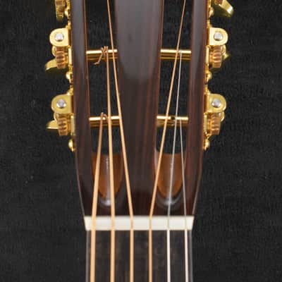 Martin 0012-28 Modern Deluxe 12-Fret image 3