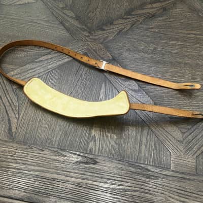 Vintage original late 1950s - 1960's Fender Leather Guitar strap image 3