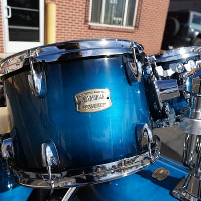 Yamaha Stage Custom Series - Deep Blue Sunburst Lacquer - 5pc Birch 22'' Shell Pack image 9