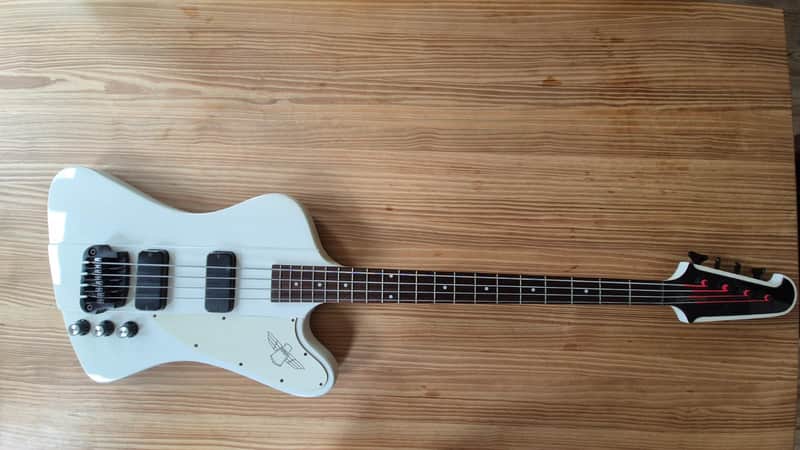 Epiphone Thunderbird IV Classic Pro