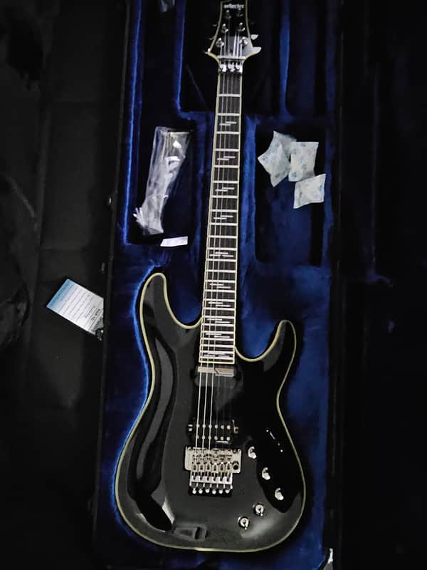 Schecter Blackjack C-1 FR S Sustainiac 2021 - Present - Gloss Black image 1