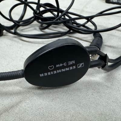 Sennheiser Evolution G4 Wireless 100 Series EM 100 em100 G4 True Diversity Receiver with Wireless Transmitter - A1 Band with ME-3ew Headset Microphone + SK 100 sk100 G3 Bodypack Transmitter image 4