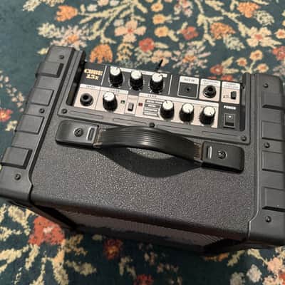 Roland CUBE-15X 15-Watt 1x8" Guitar Combo 2006 - 2010 - Black image 2
